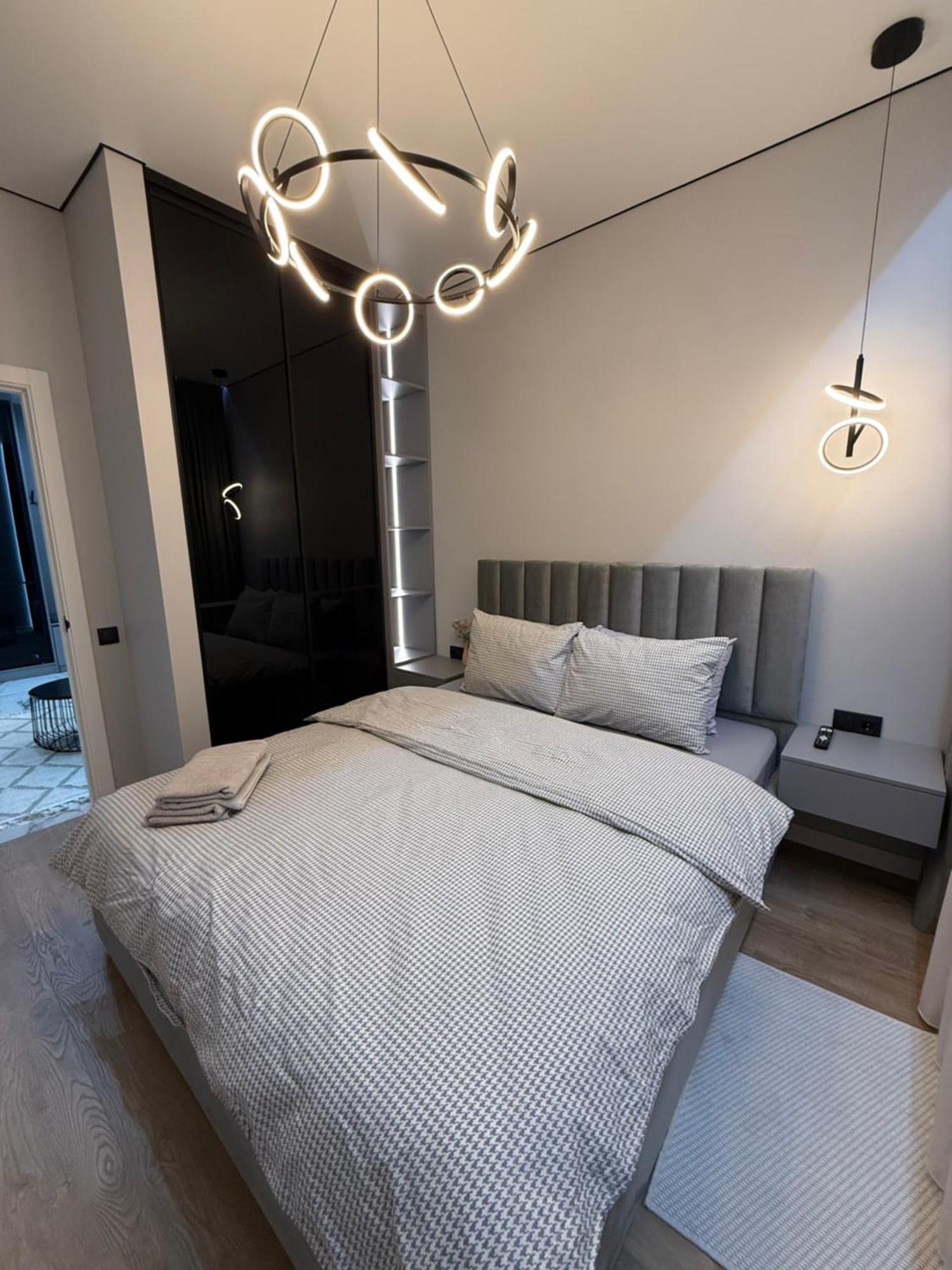 Two Bedroom Apartment In The Center, With Parking, Address Avram Iancu 32 Kišiněv Exteriér fotografie