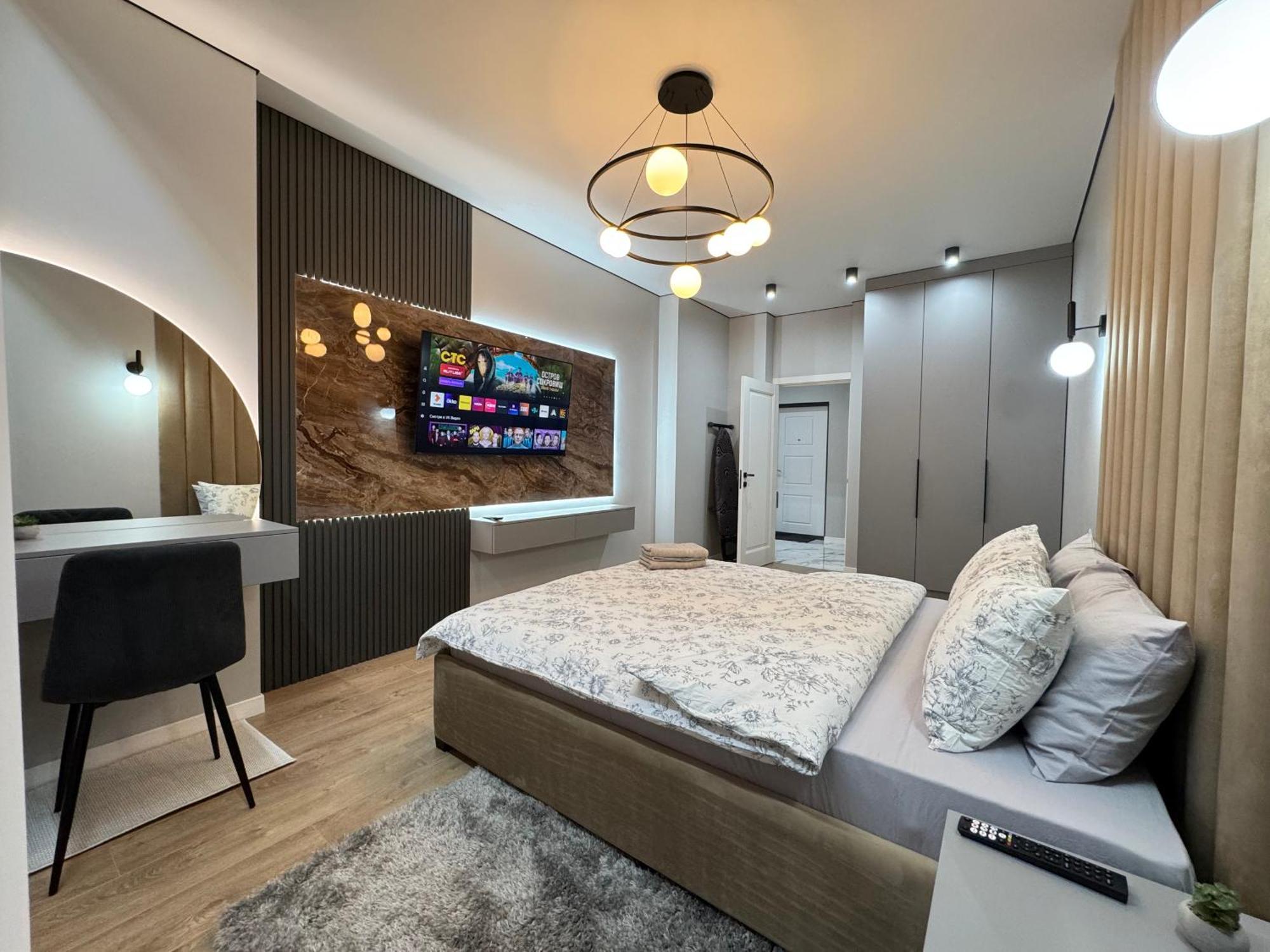 Two Bedroom Apartment In The Center, With Parking, Address Avram Iancu 32 Kišiněv Exteriér fotografie
